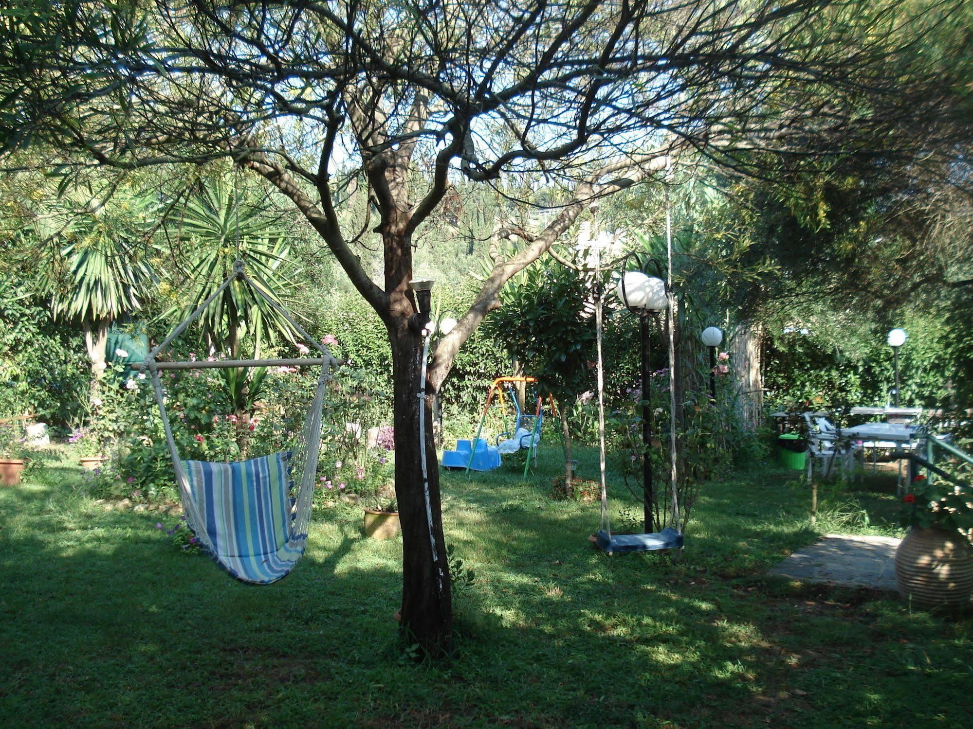 Villa Avra Dassia  Bagian luar foto