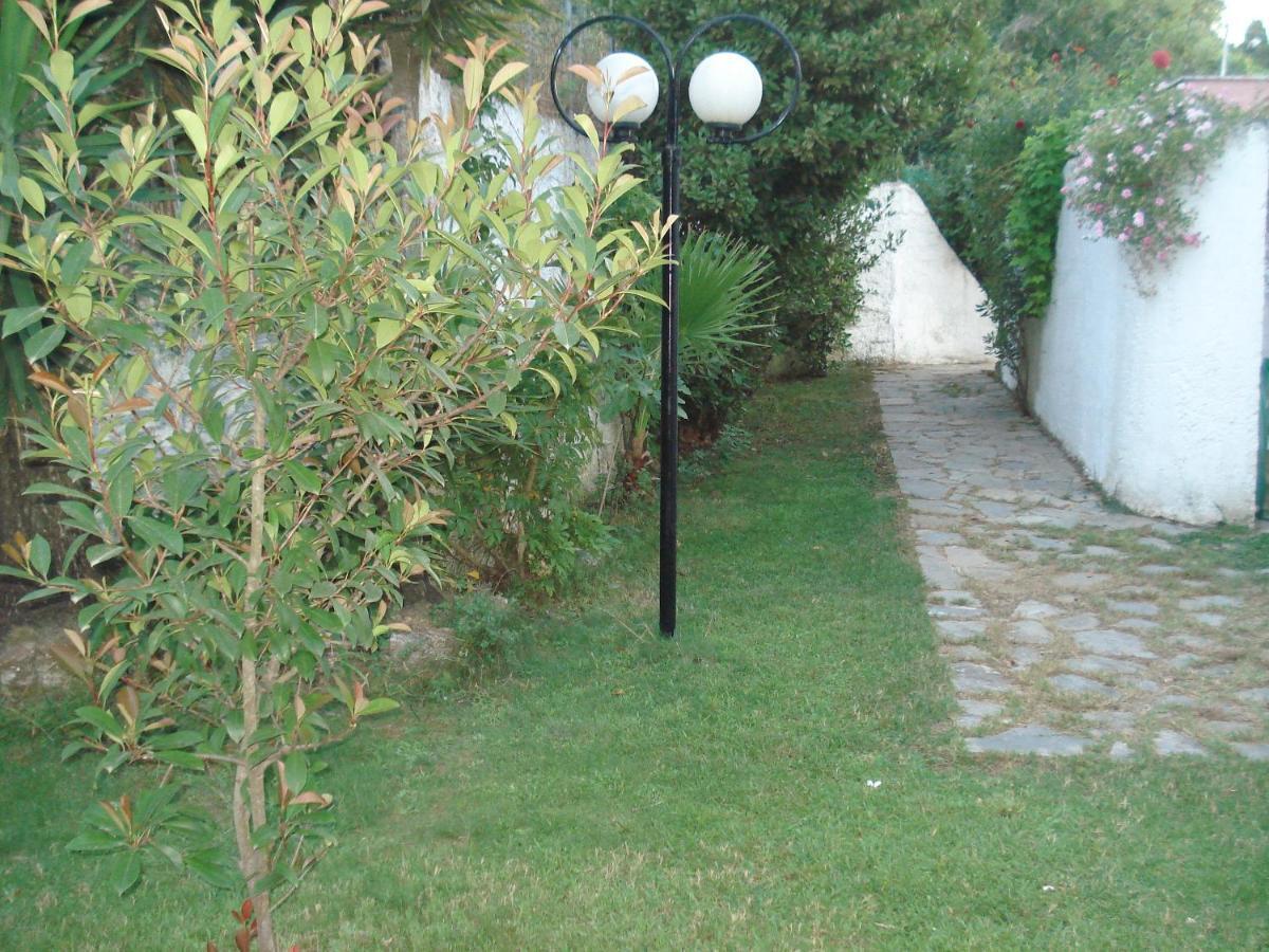 Villa Avra Dassia  Bagian luar foto